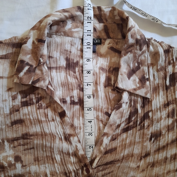 ● east5th | Short Tunic Style Dress with Kakhi Tie-Dye Print - Picture 7 of 16